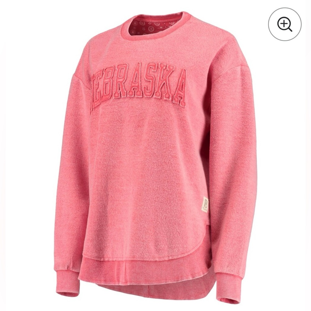 Nebraska Huskers Pressbox Women's Ponchoville
Pullover Sweatshirt - Scarlet